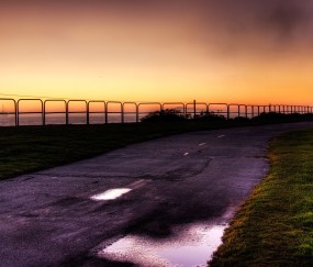 小孩发烧拉的大便不成形怎么回事