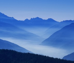 小孩发烧后脖子上出现红点点